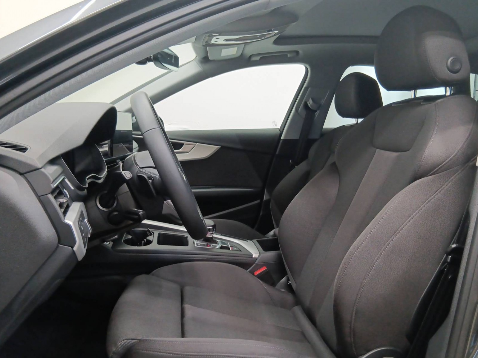 AUDI - A4 AVANT - #737865 - 7