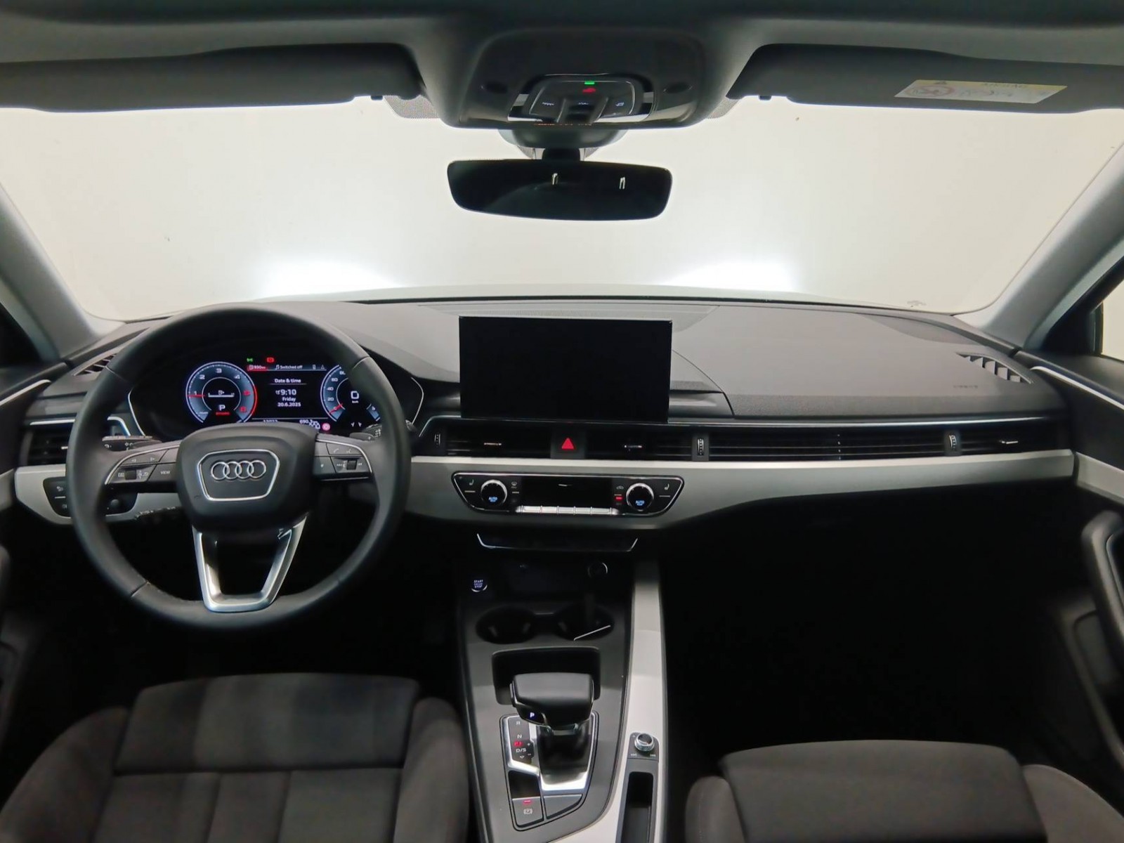 AUDI - A4 AVANT - #737865 - 9