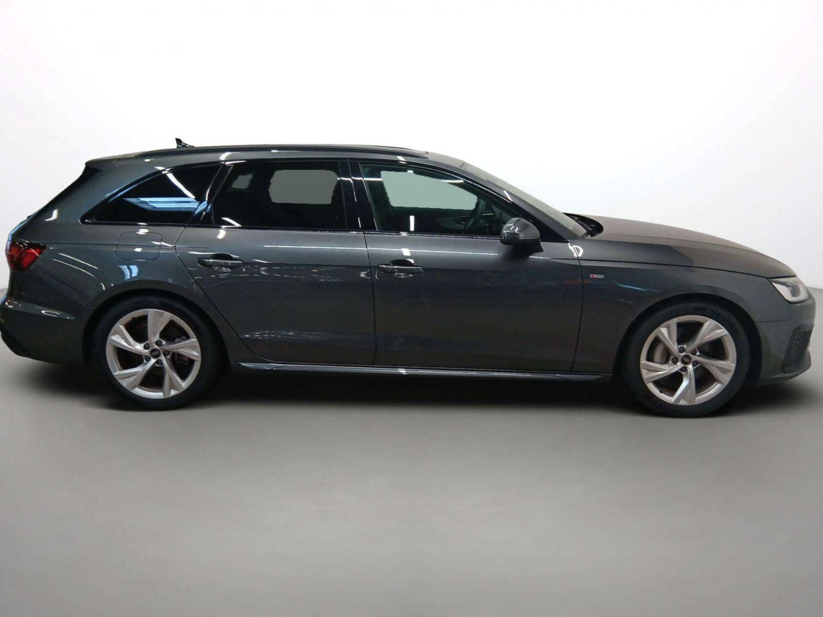 AUDI - A4 AVANT - #737865 - 15