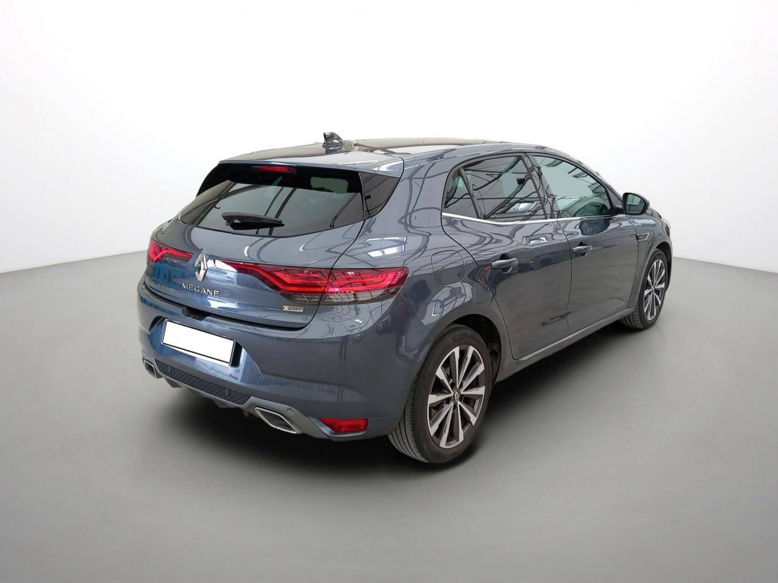 RENAULT - MEGANE IV BERLINE - #641611 - 3
