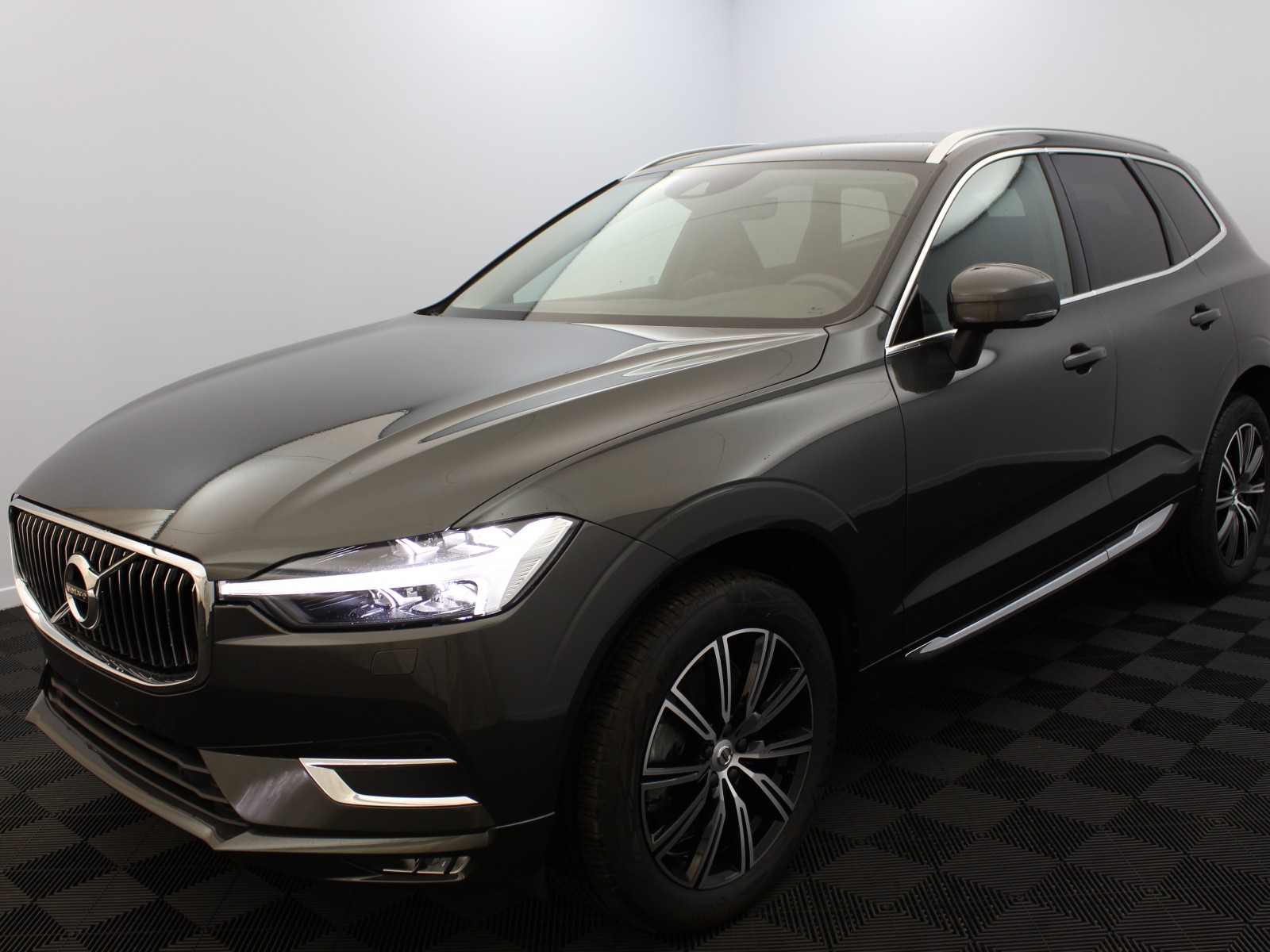 VOLVO - XC60 - #179975 - 0