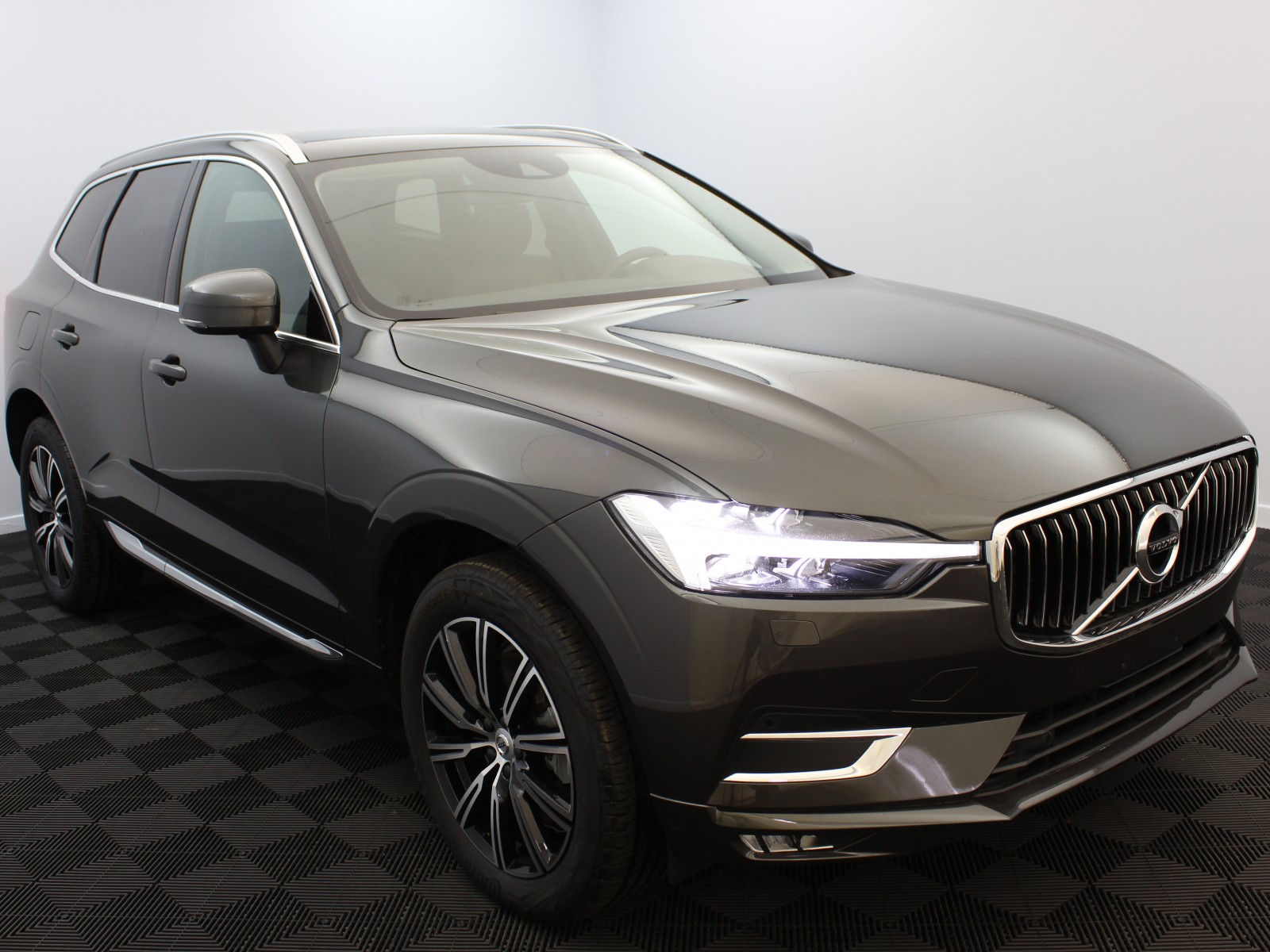 VOLVO - XC60 - #179975 - 1