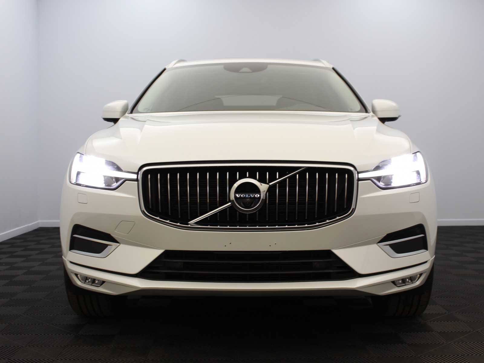 VOLVO - XC60 - #179891 - 4