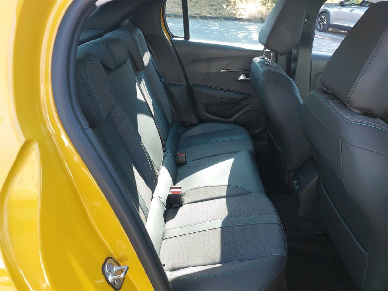 PEUGEOT - 208 - #180590 - 3