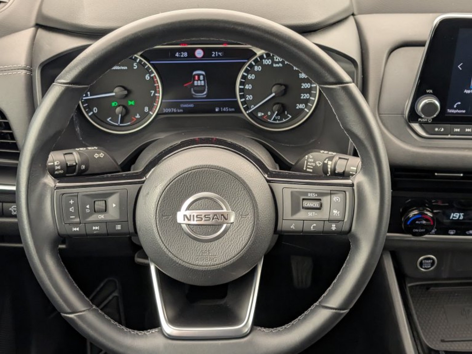 NISSAN - QASHQAI - #792982 - 13