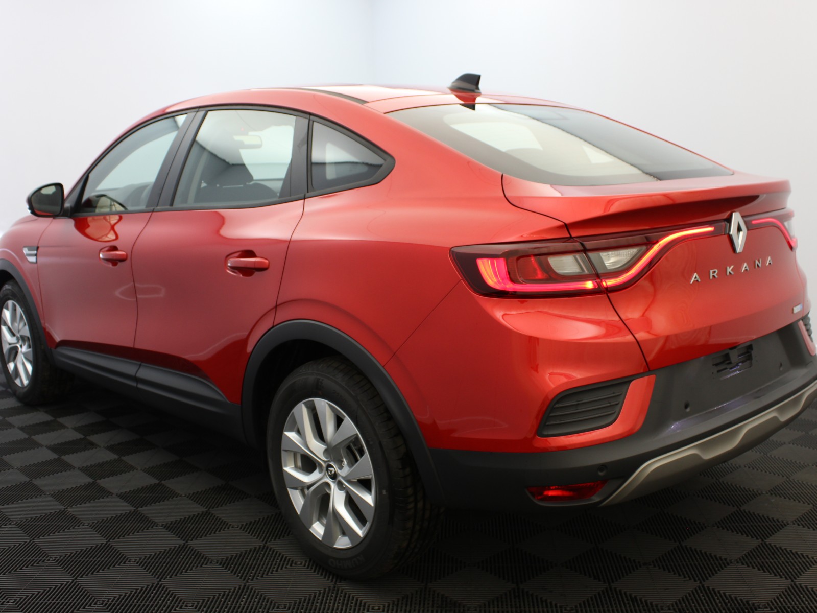 RENAULT - ARKANA - #180290 - 2