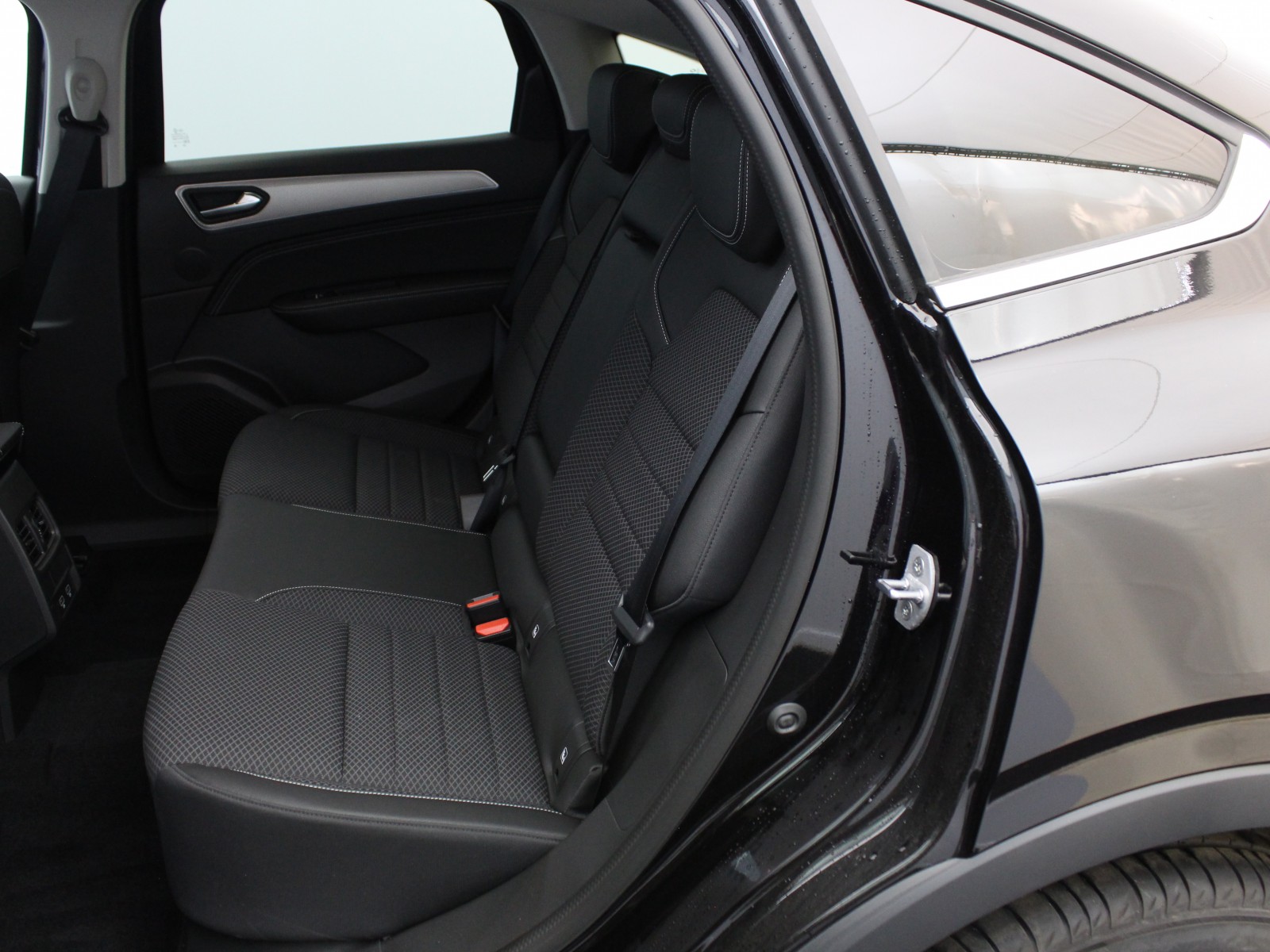 RENAULT - ARKANA - #179952 - 8