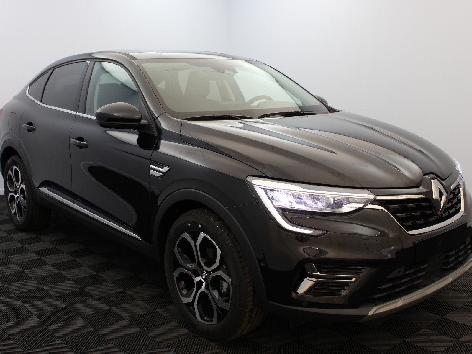 RENAULT - ARKANA - #179952 - 1