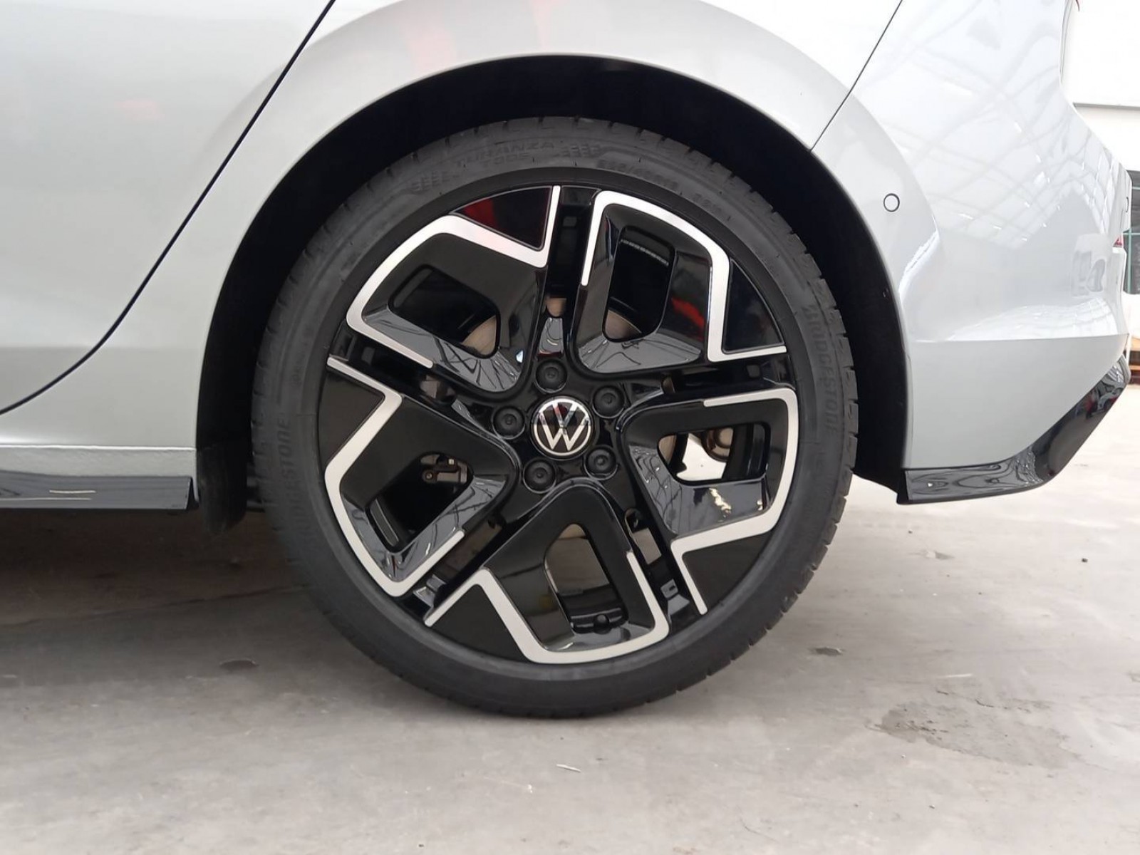 VOLKSWAGEN - GOLF - #525531 - 6