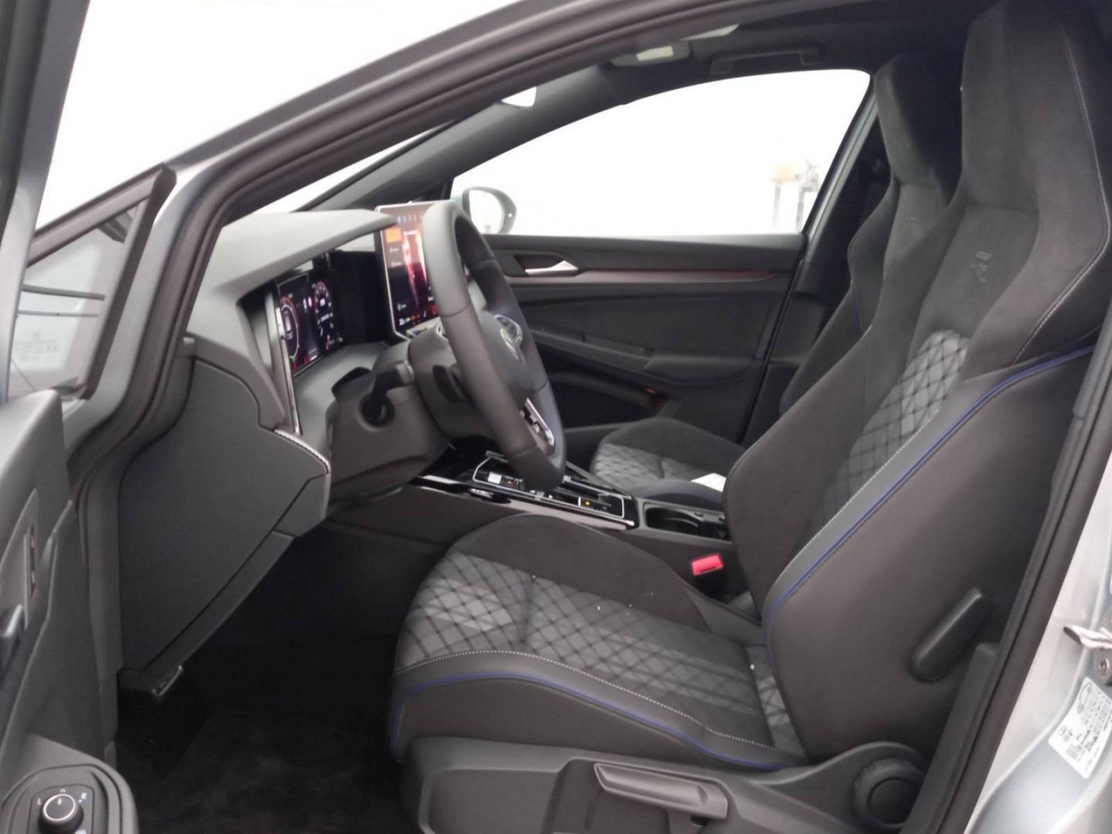 VOLKSWAGEN - GOLF - #525531 - 7