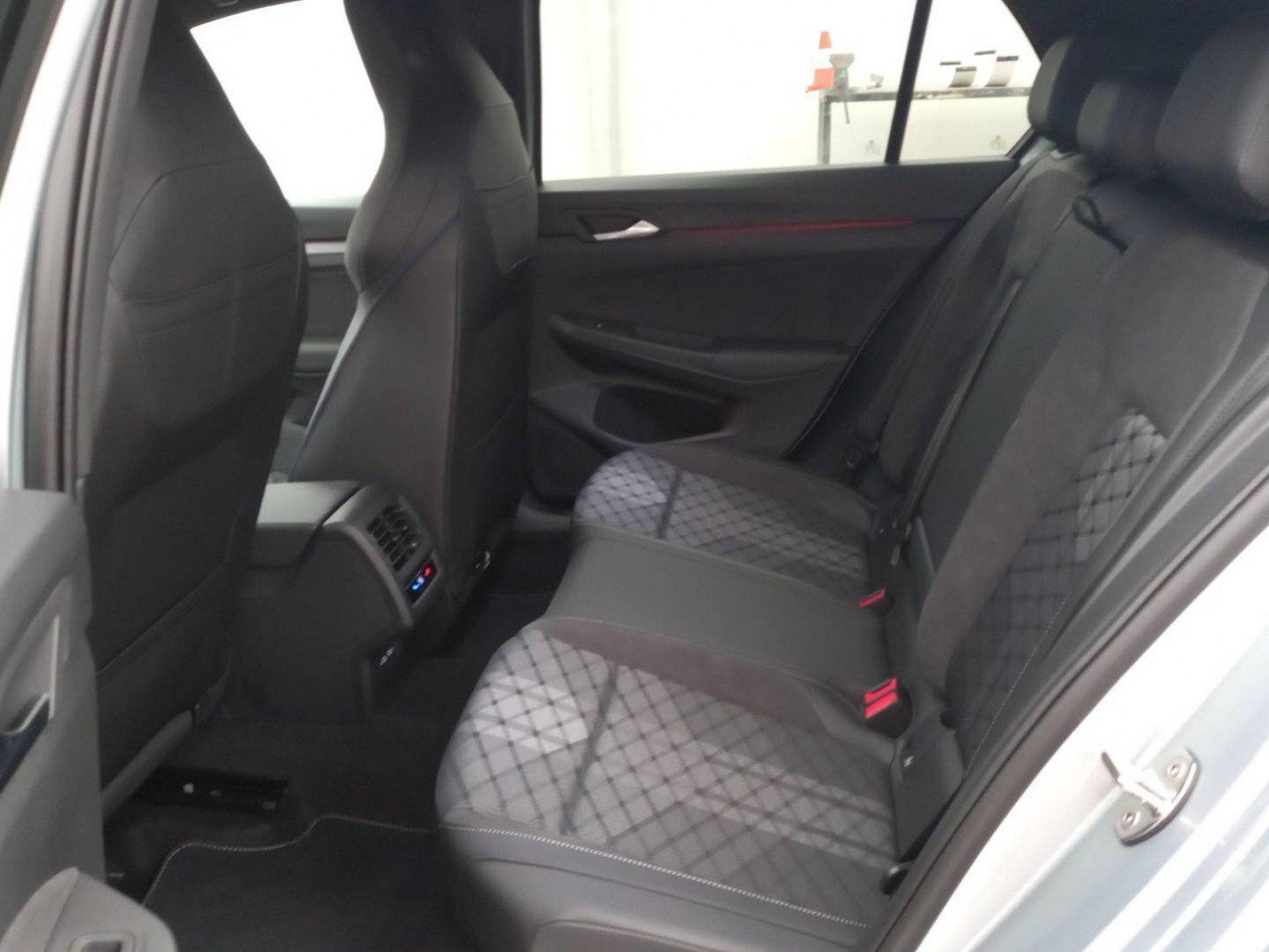 VOLKSWAGEN - GOLF - #525531 - 8