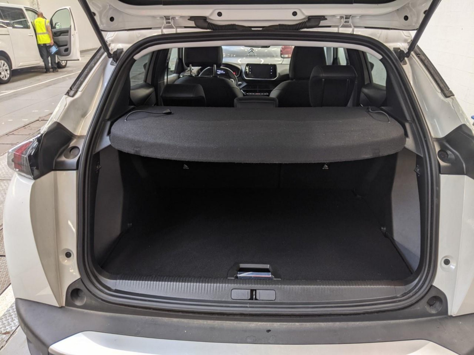 PEUGEOT - 2008 - #180680 - 3