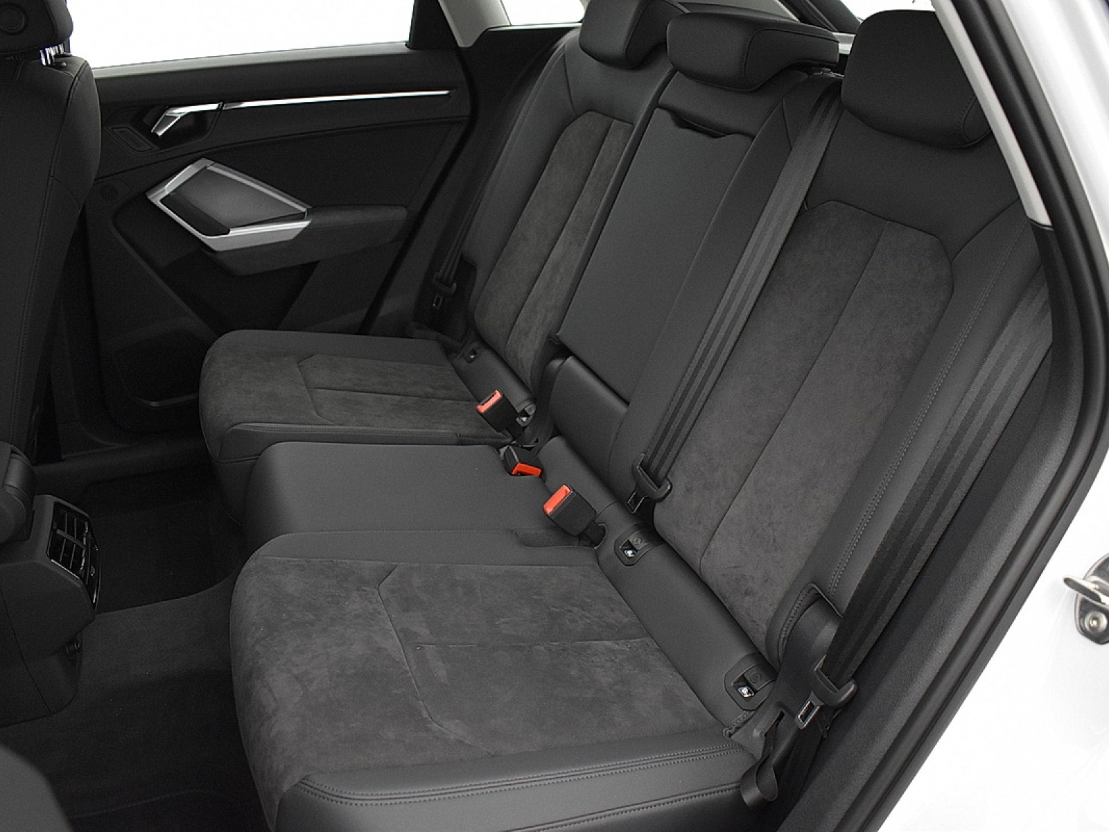 AUDI - Q3 - #179966 - 8