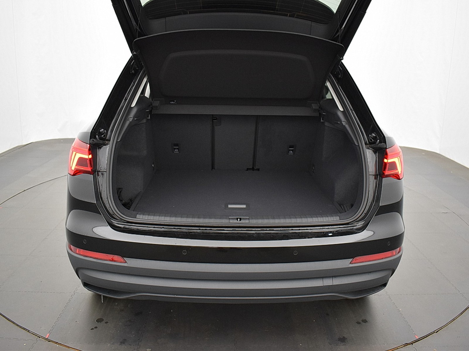 AUDI - Q3 - #180575 - 13