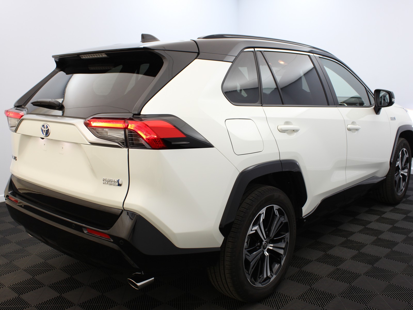 TOYOTA - RAV4 HYBRIDE RECHARGEABLE - #176849 - 3