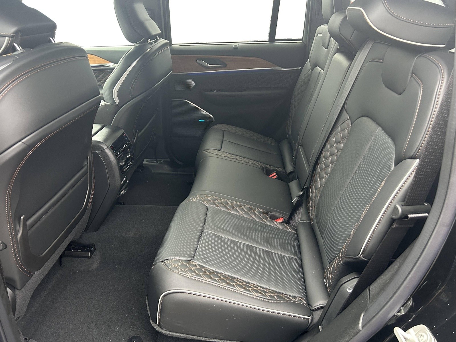 JEEP - GRAND CHEROKEE - #533227 - 3