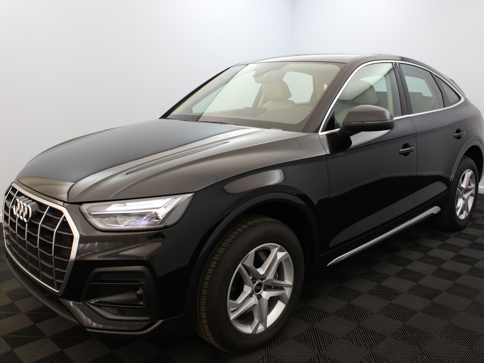 AUDI - Q5 SPORTBACK - #179118 - 0