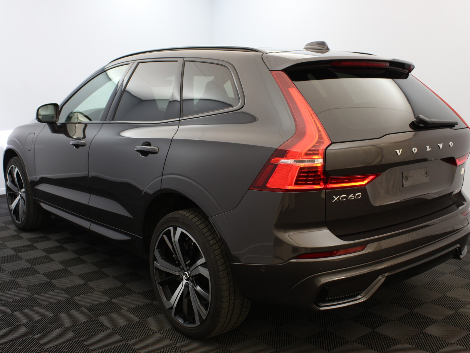 VOLVO - XC60 MY22 - #174948 - 3