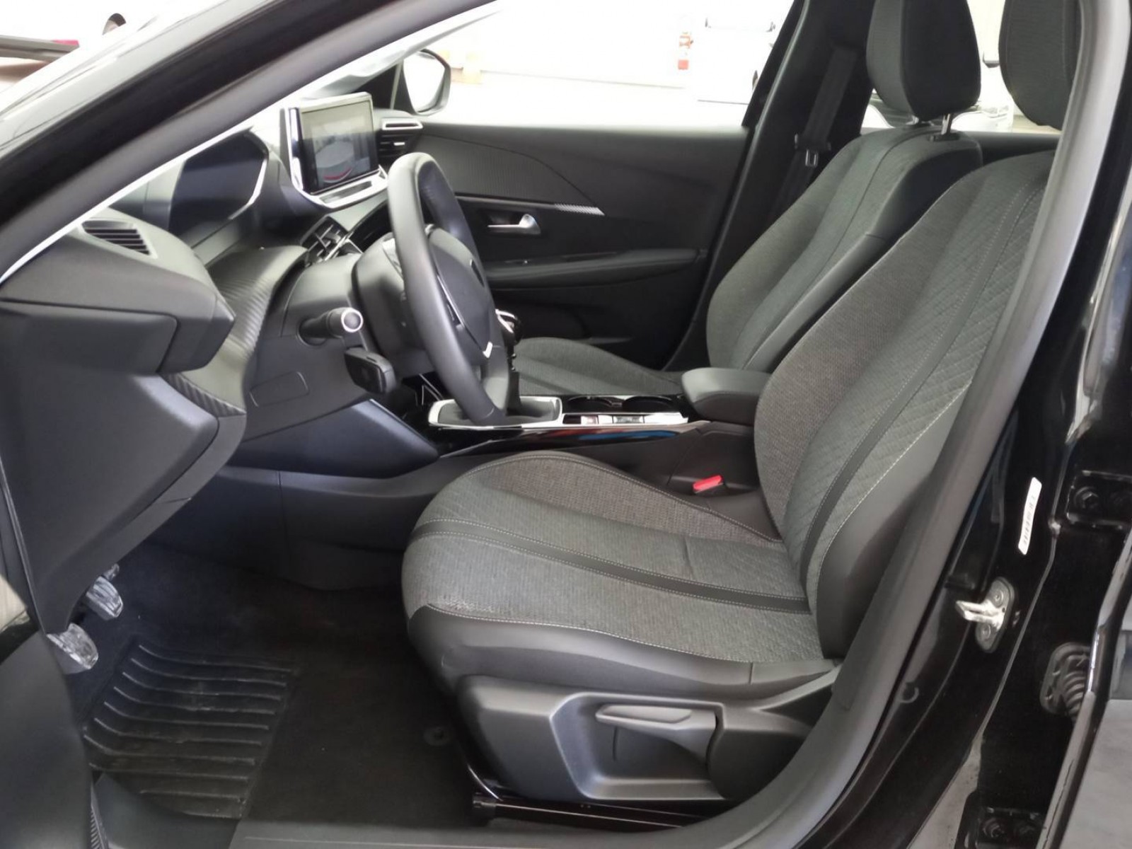 PEUGEOT - 208 - #711570 - 7
