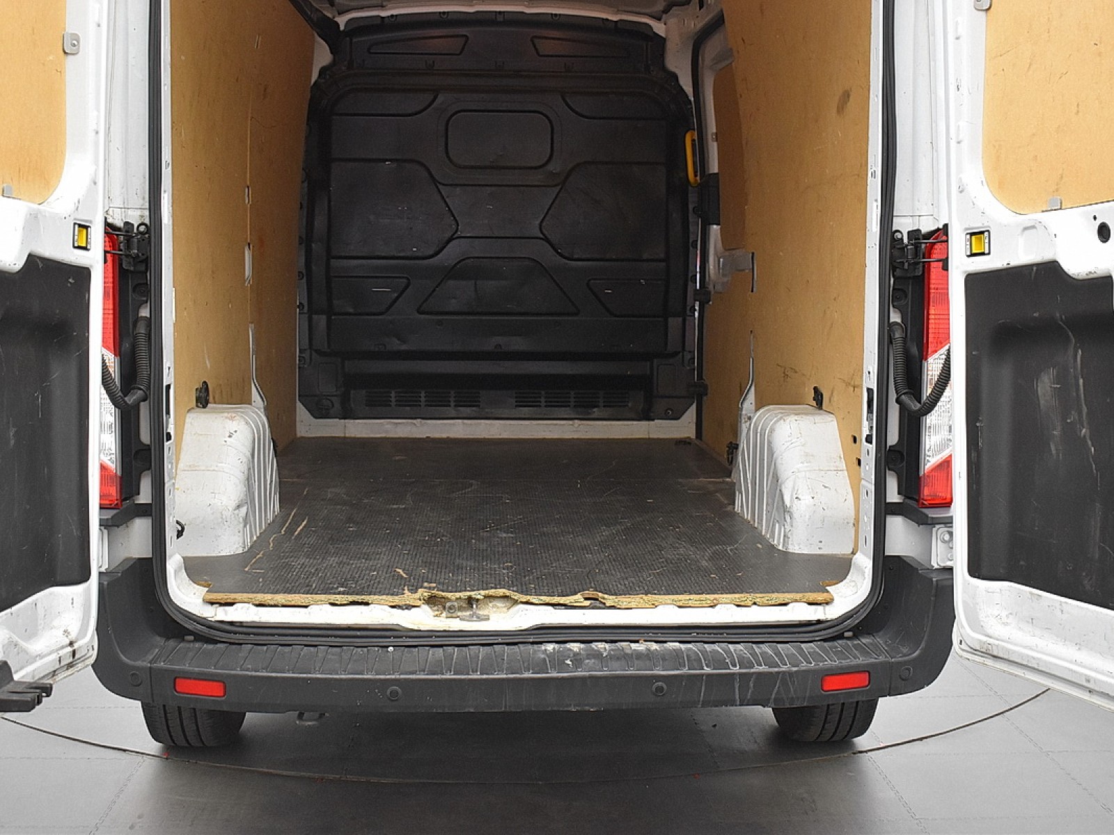 FORD - TRANSIT FOURGON - #180156 - 13