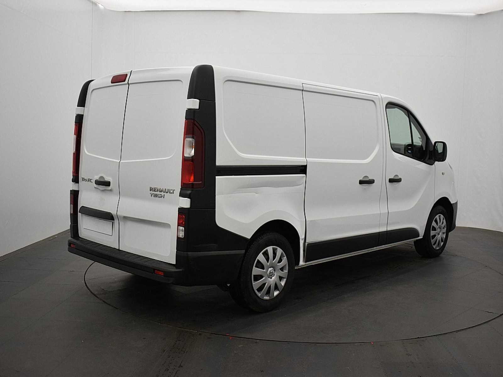 RENAULT - TRAFIC FOURGON - #180700 - 2