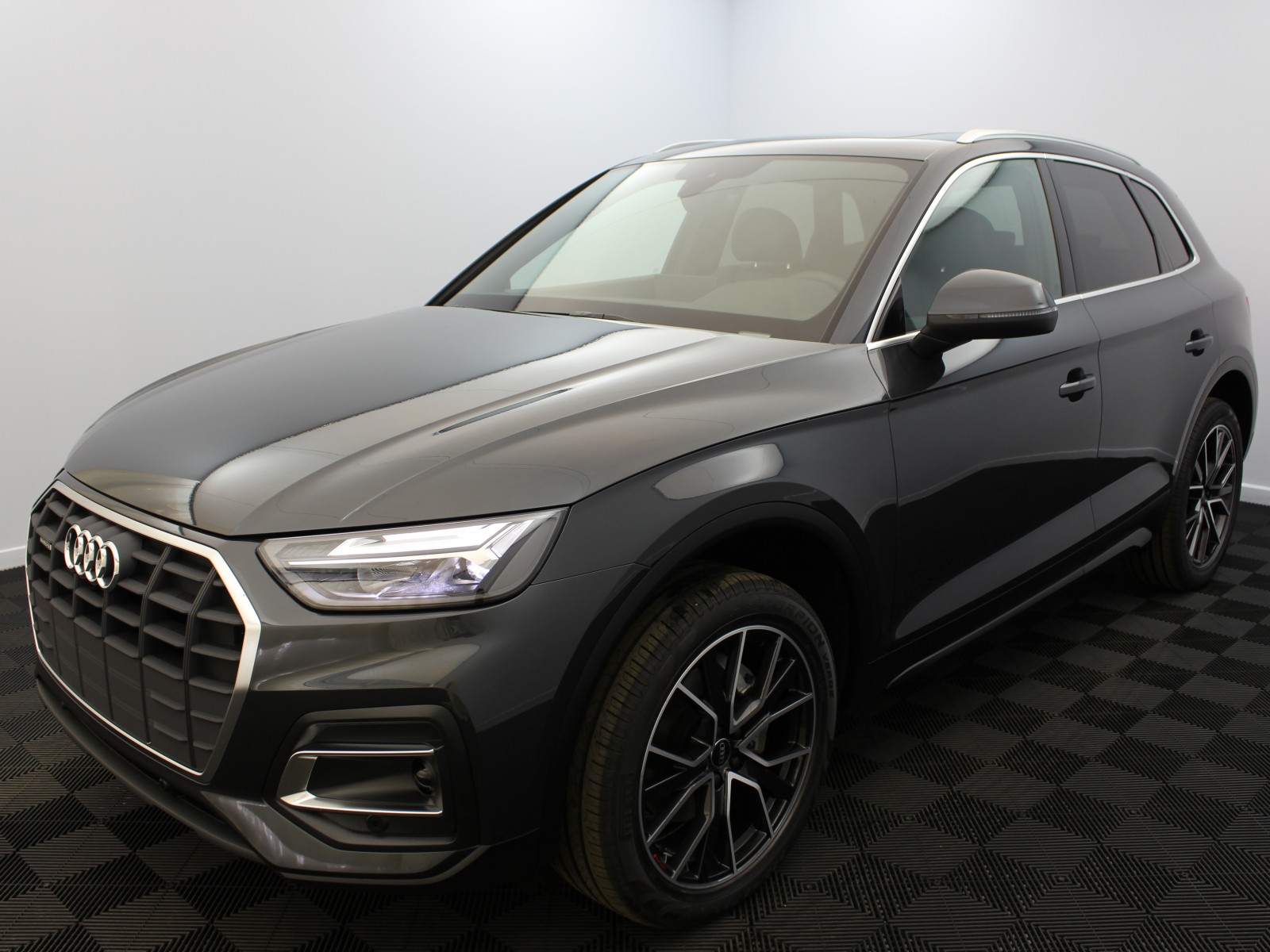 AUDI - Q5 - #172814 - 0