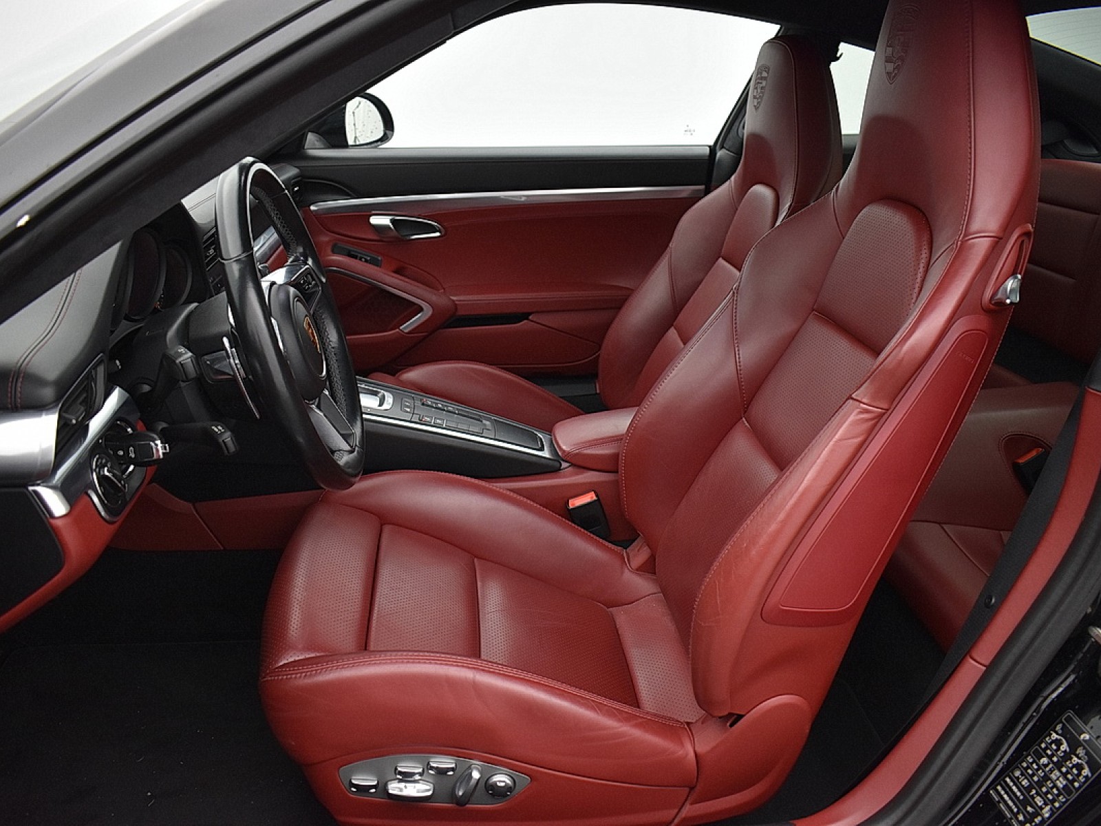 PORSCHE - 911 CARRERA COUPE - #180708 - 7