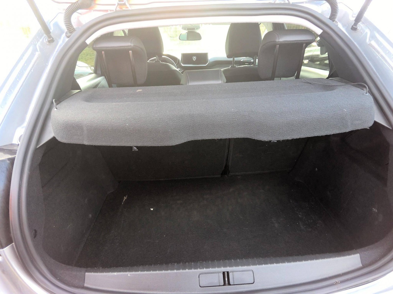 PEUGEOT - 208 - #798567 - 3