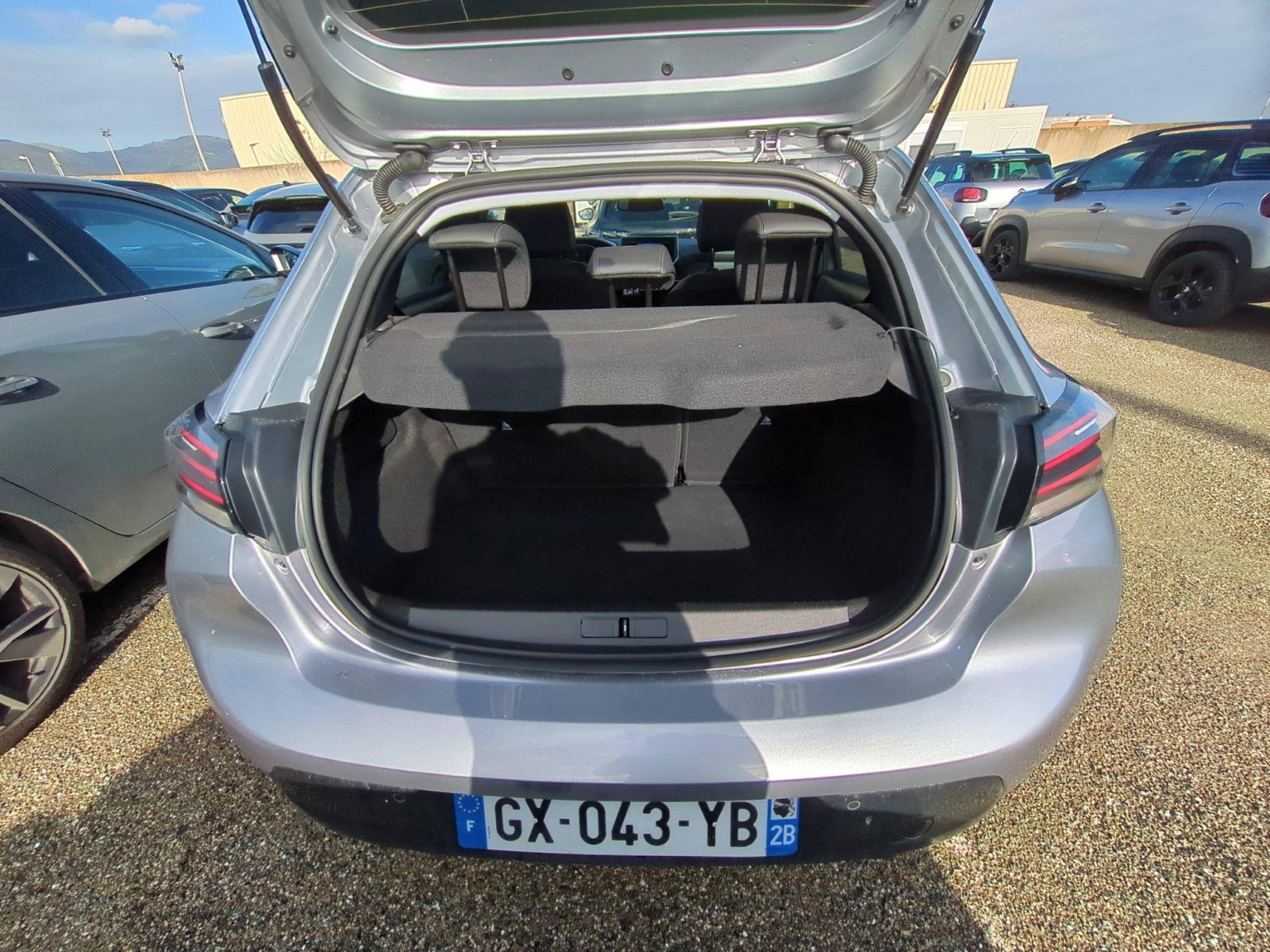 PEUGEOT - 208 - #798573 - 3