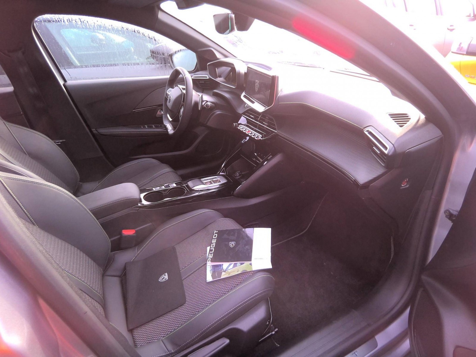 PEUGEOT - 208 - #798577 - 2