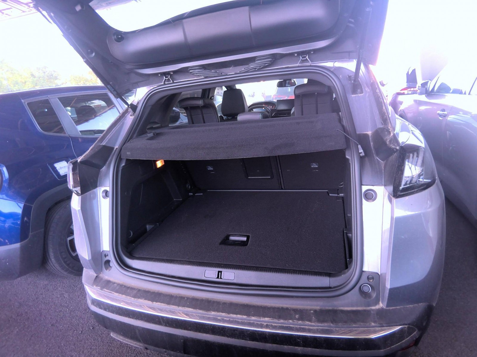 PEUGEOT - 3008 - #798584 - 4