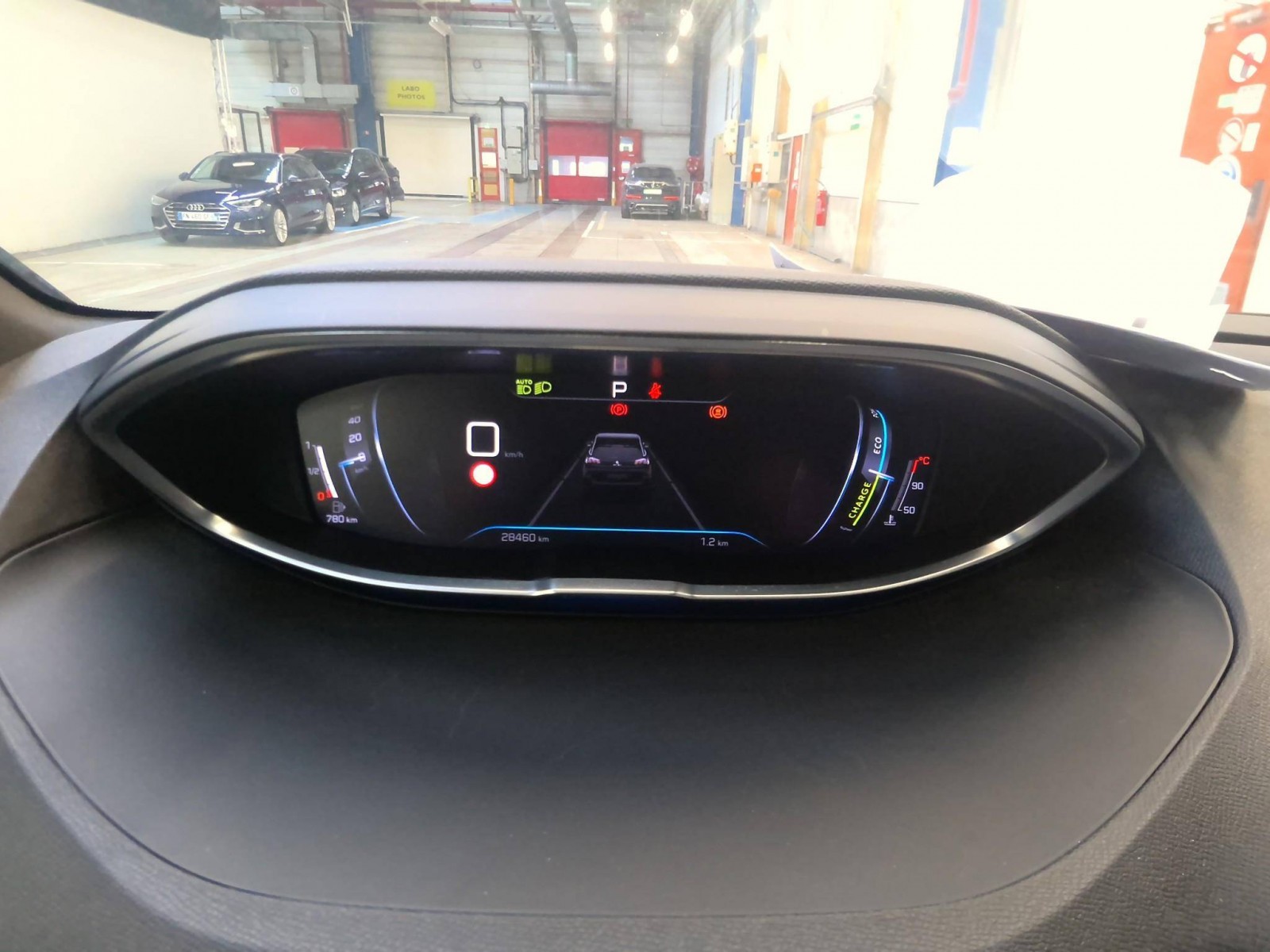PEUGEOT - 5008 - #798594 - 5