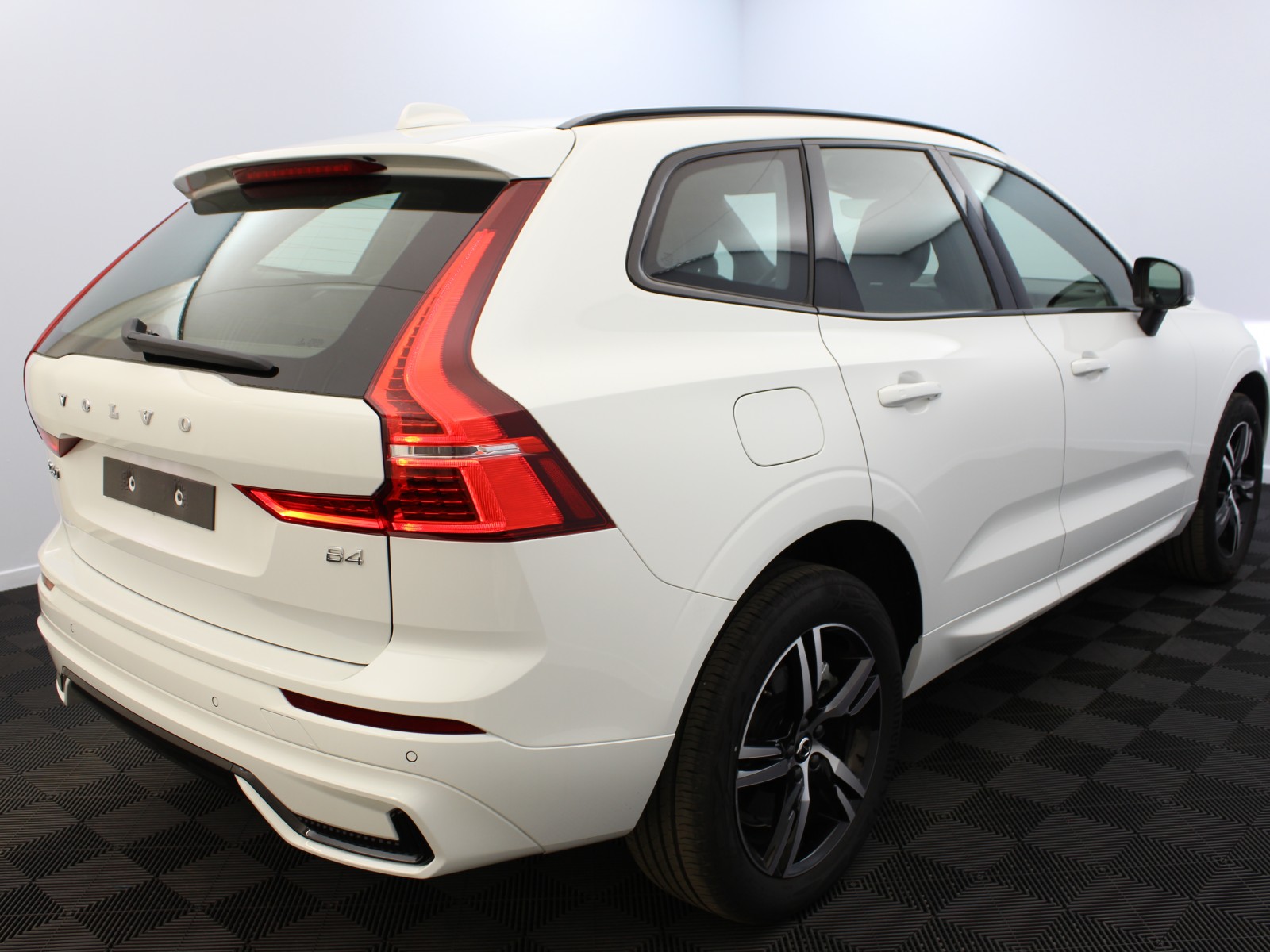 VOLVO - XC60 - #180329 - 2