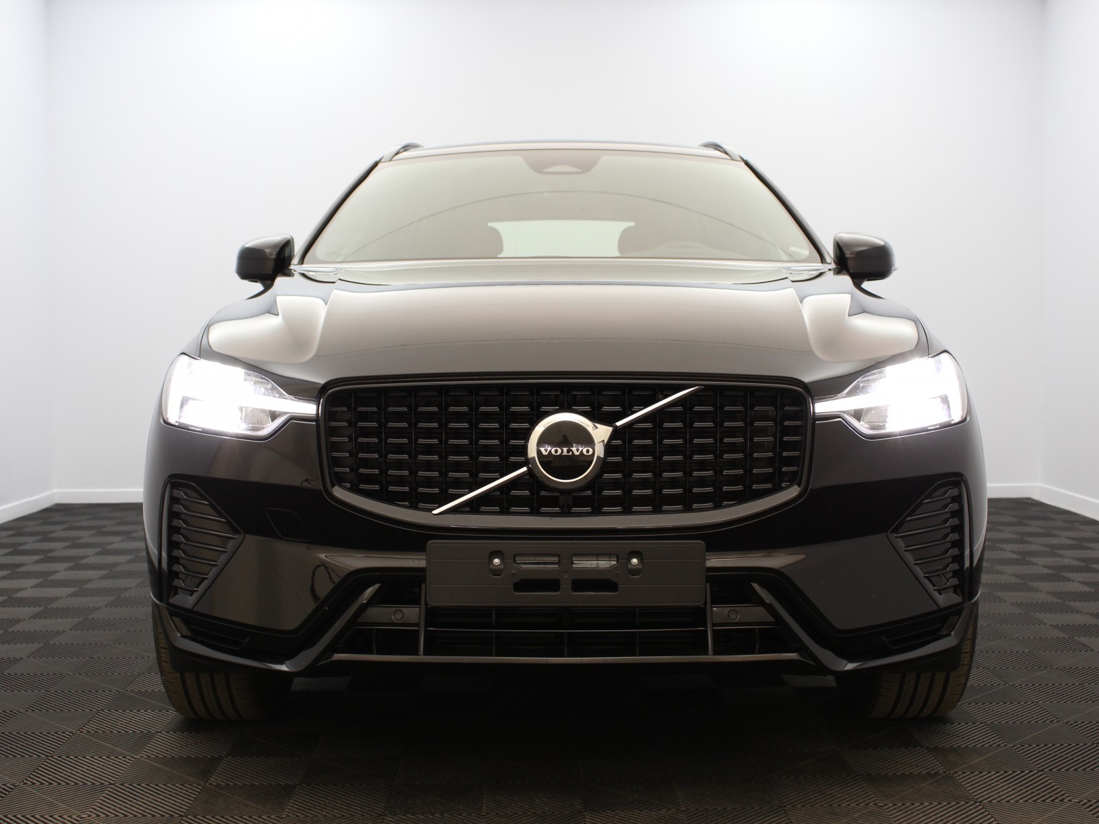 VOLVO - XC60 - #180323 - 2