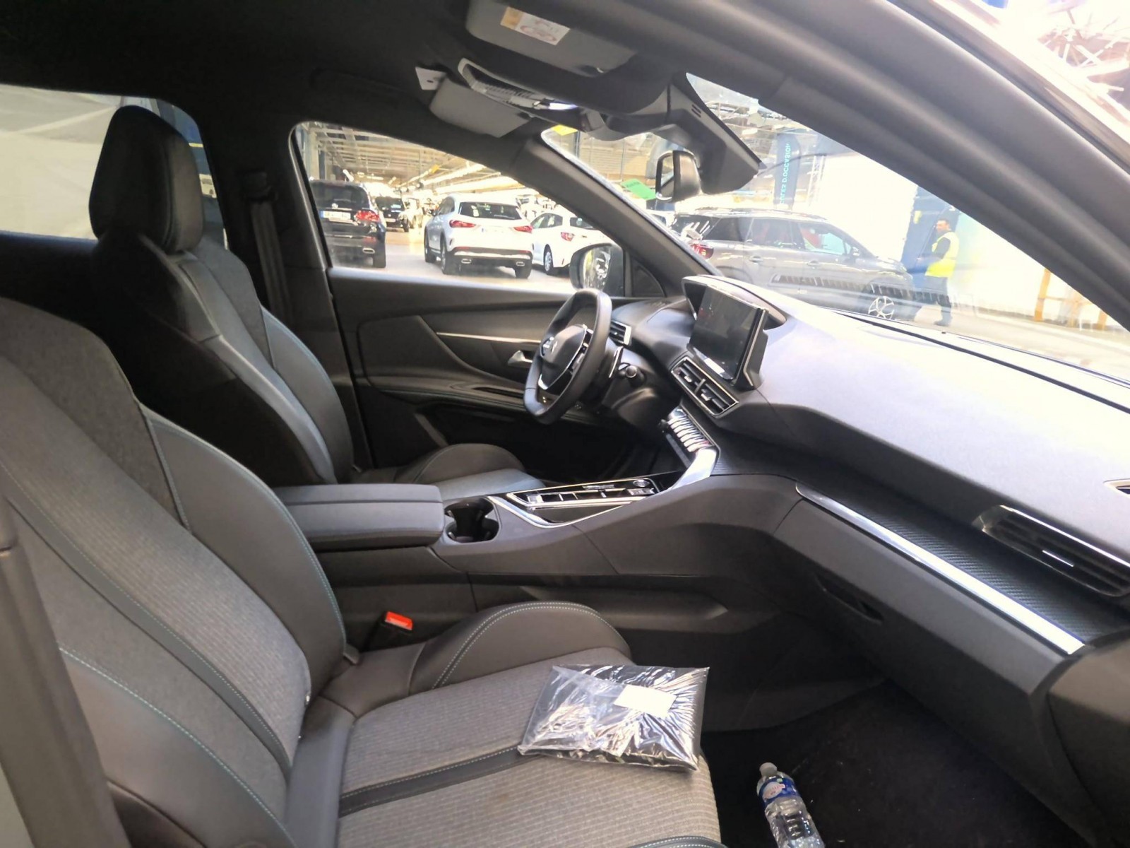 PEUGEOT - 3008 - #807237 - 1