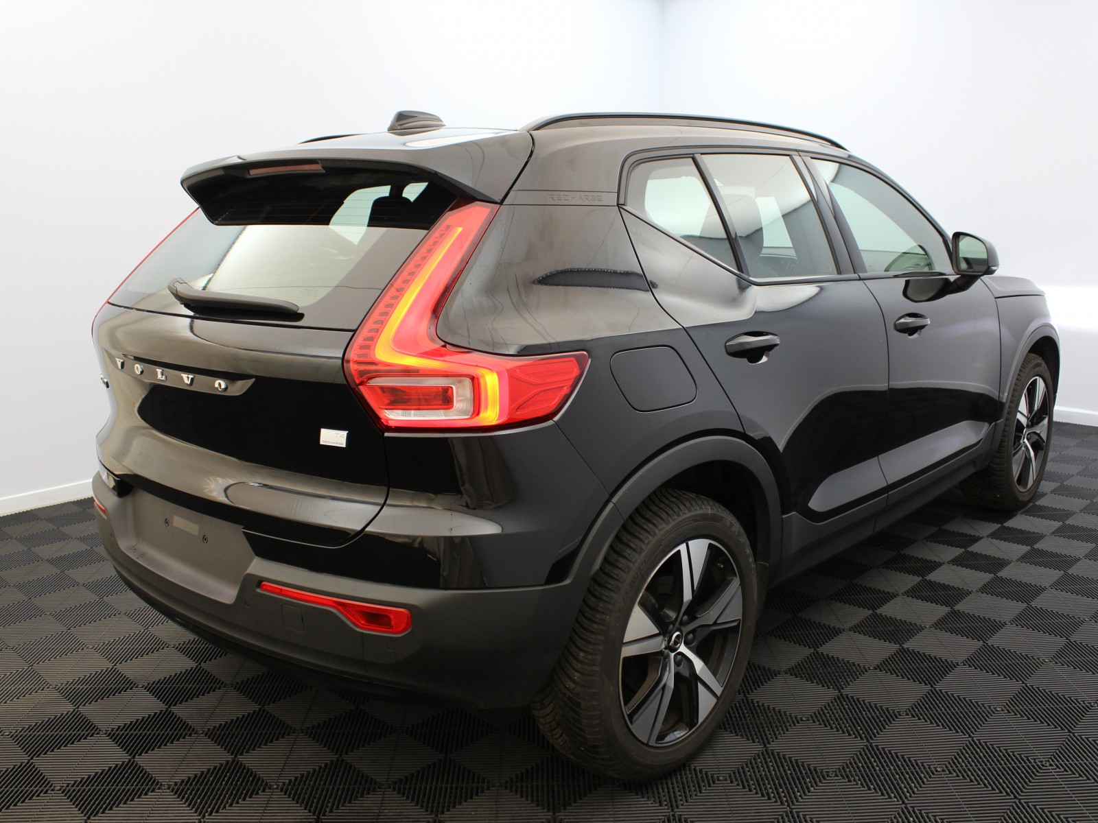 VOLVO - XC40 - #171725 - 3