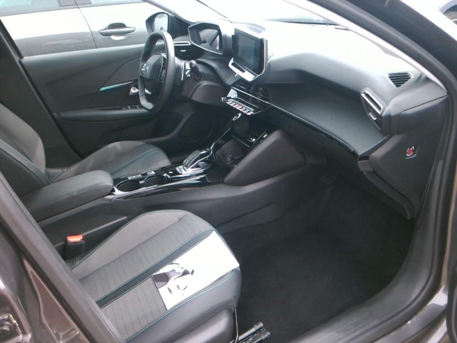 PEUGEOT - 208 - #181154 - 1