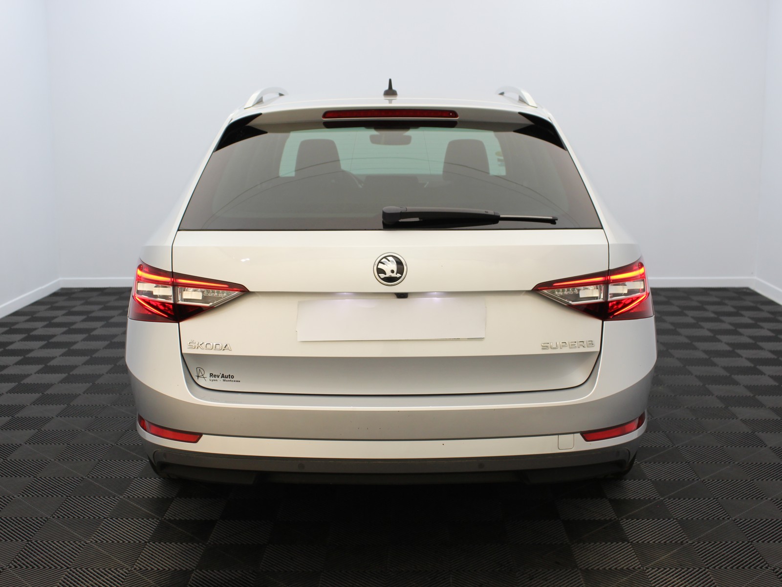 SKODA - SUPERB COMBI - #180431 - 5