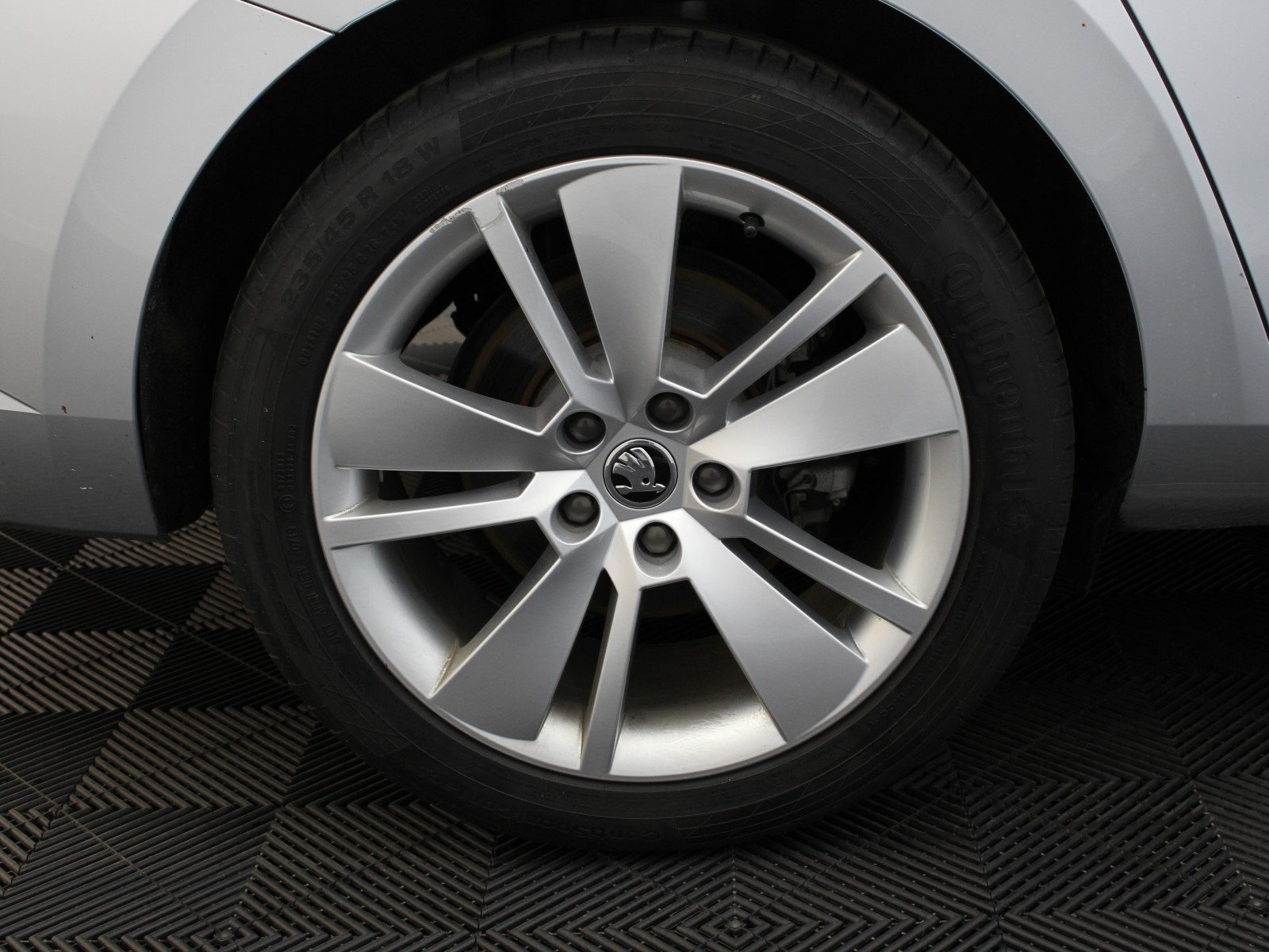 SKODA - SUPERB COMBI - #180431 - 6
