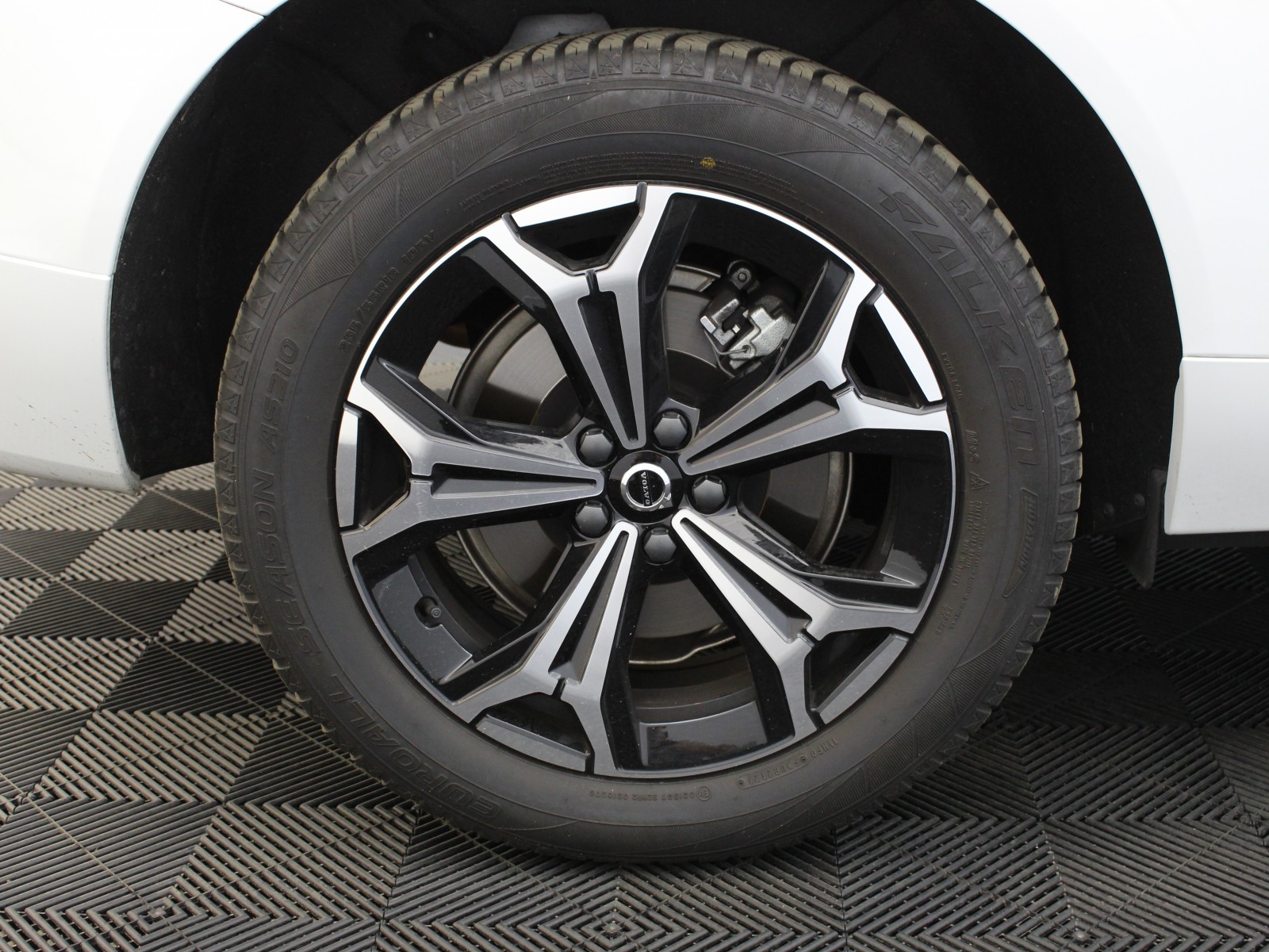 VOLVO - XC60 MY22 - #174942 - 6