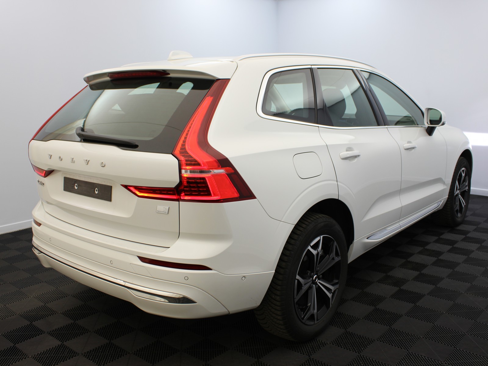 VOLVO - XC60 MY22 - #174943 - 2