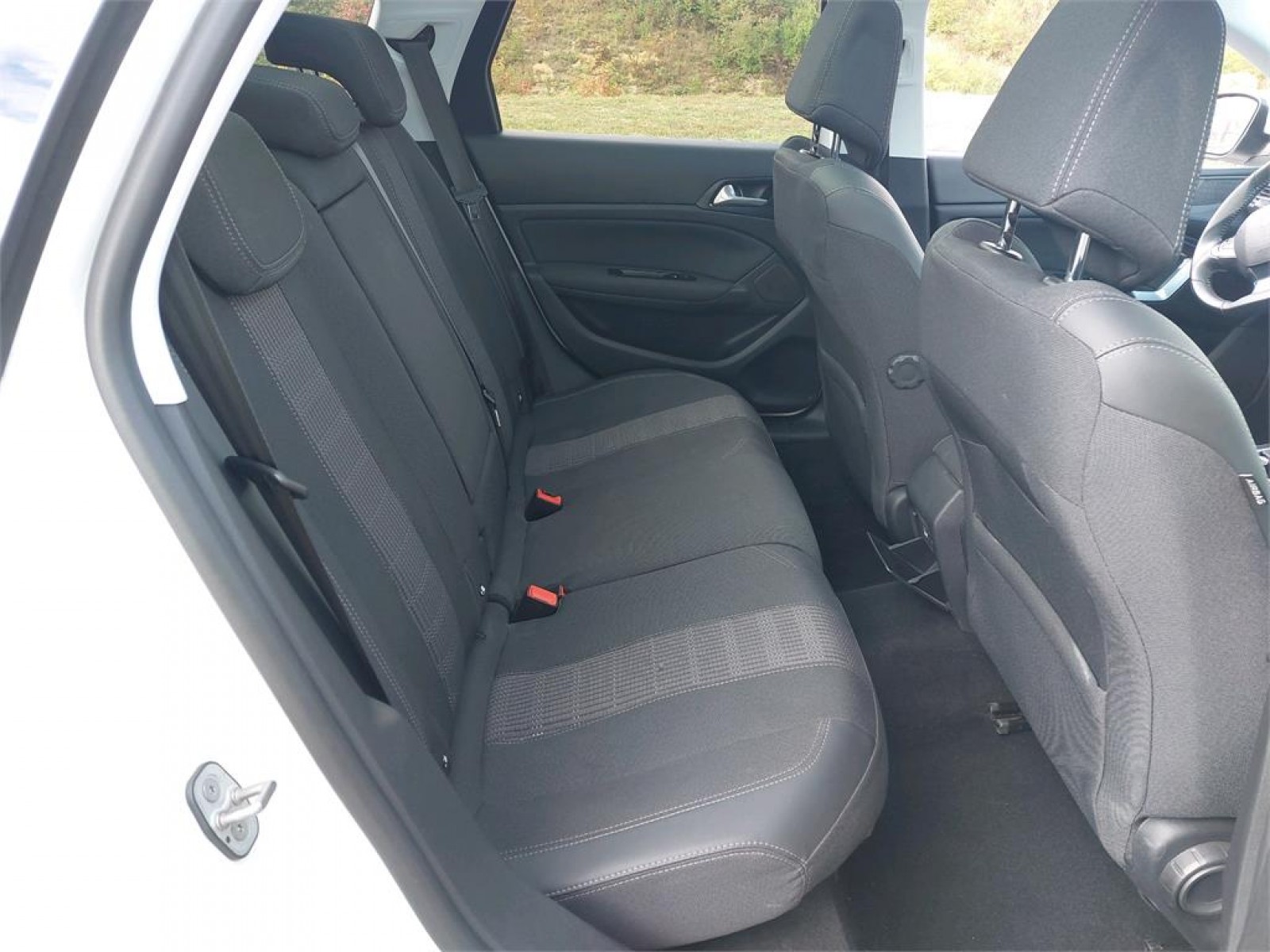 PEUGEOT - 308 SW - #181205 - 3