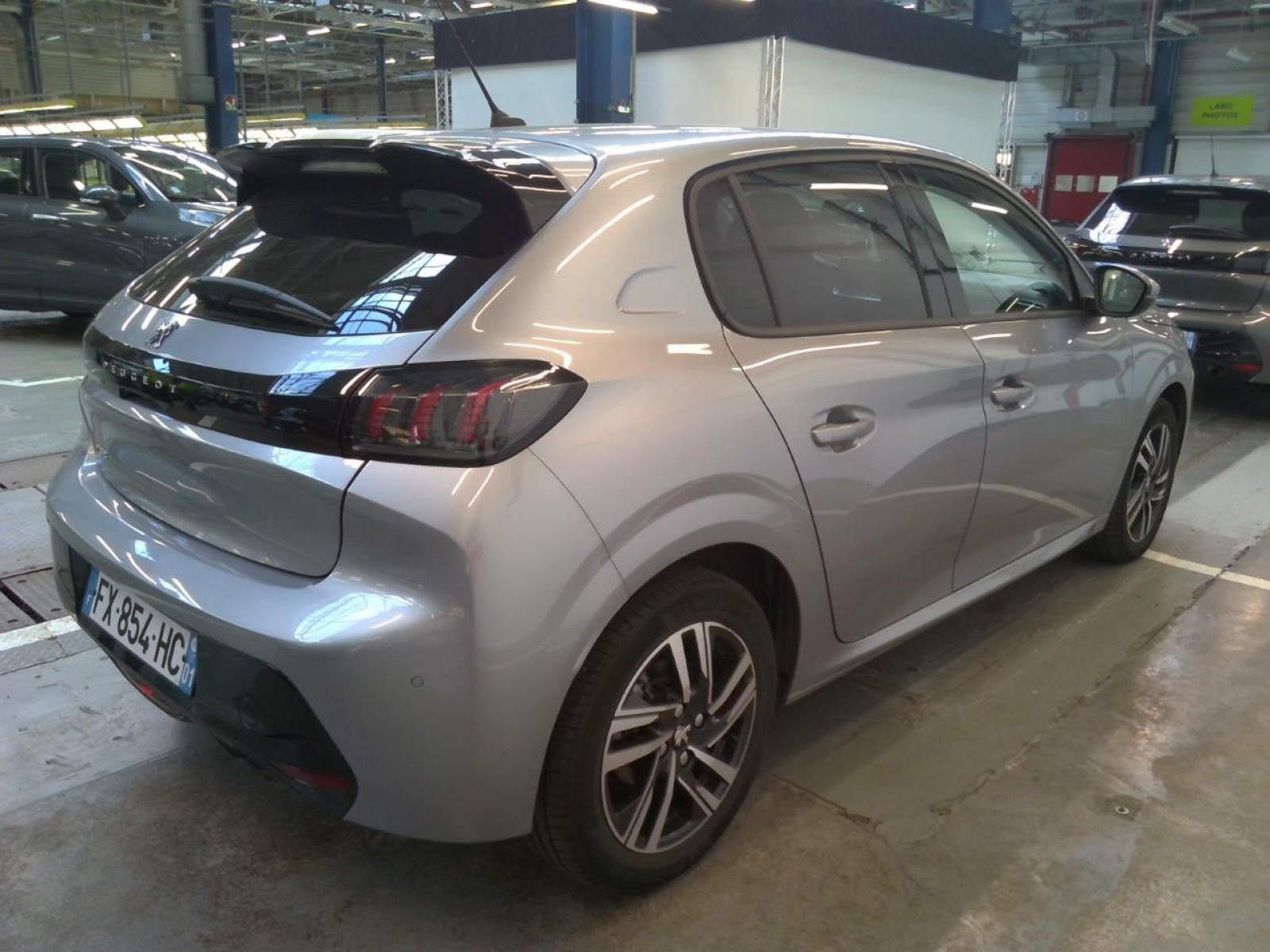 PEUGEOT - 208 - #181207 - 3