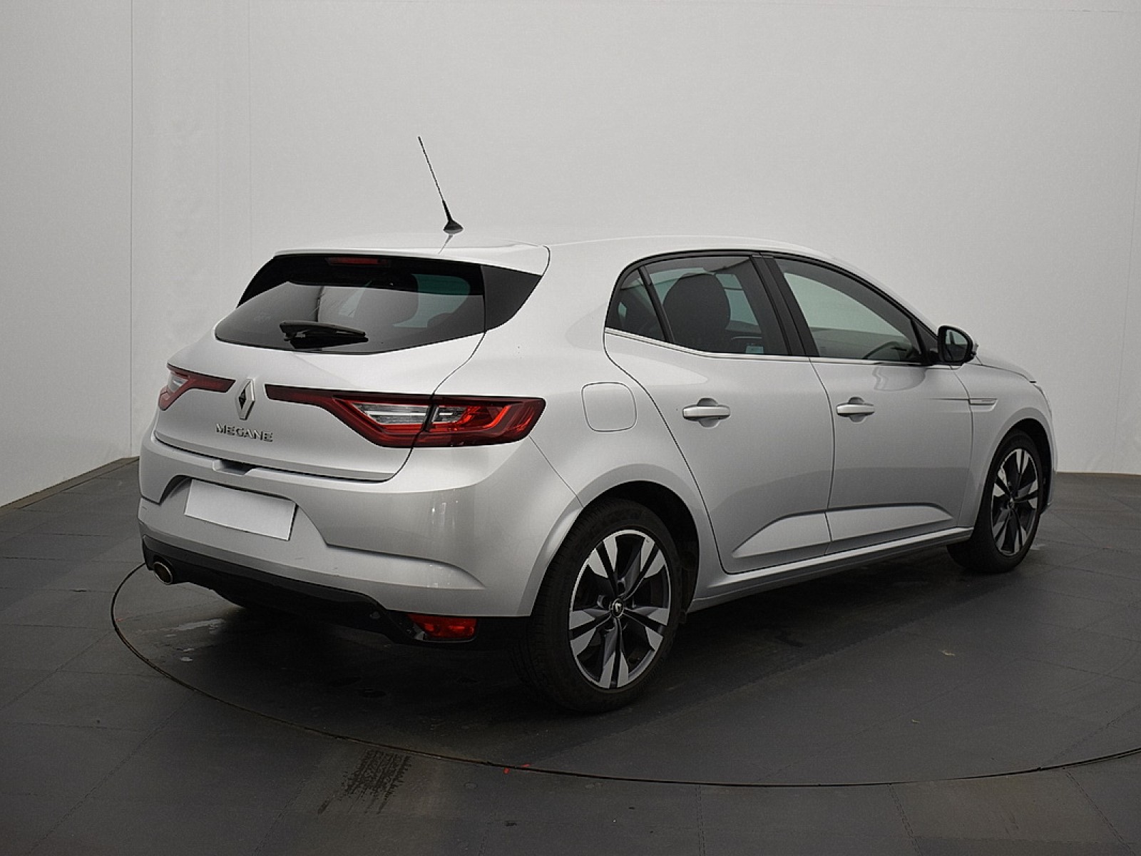 RENAULT - MEGANE IV BERLINE - #181101 - 2