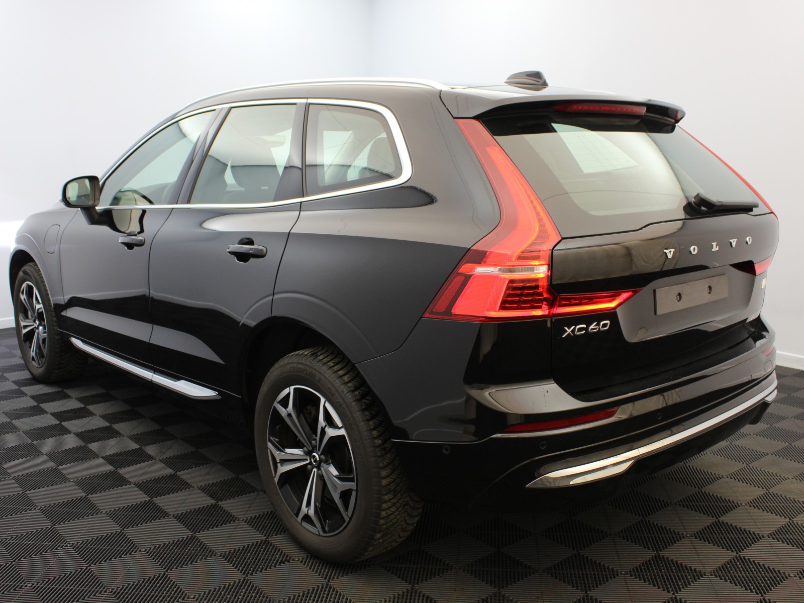 VOLVO - XC60 MY22 - #174939 - 2