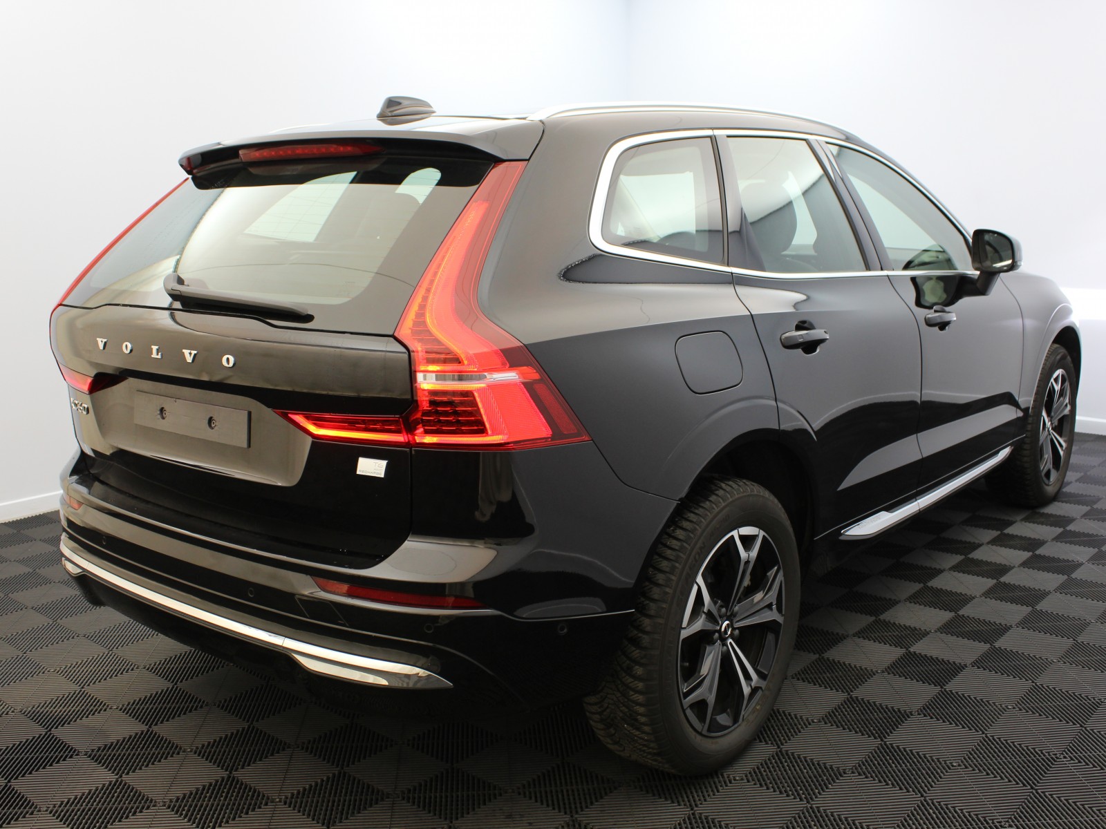 VOLVO - XC60 MY22 - #174939 - 3