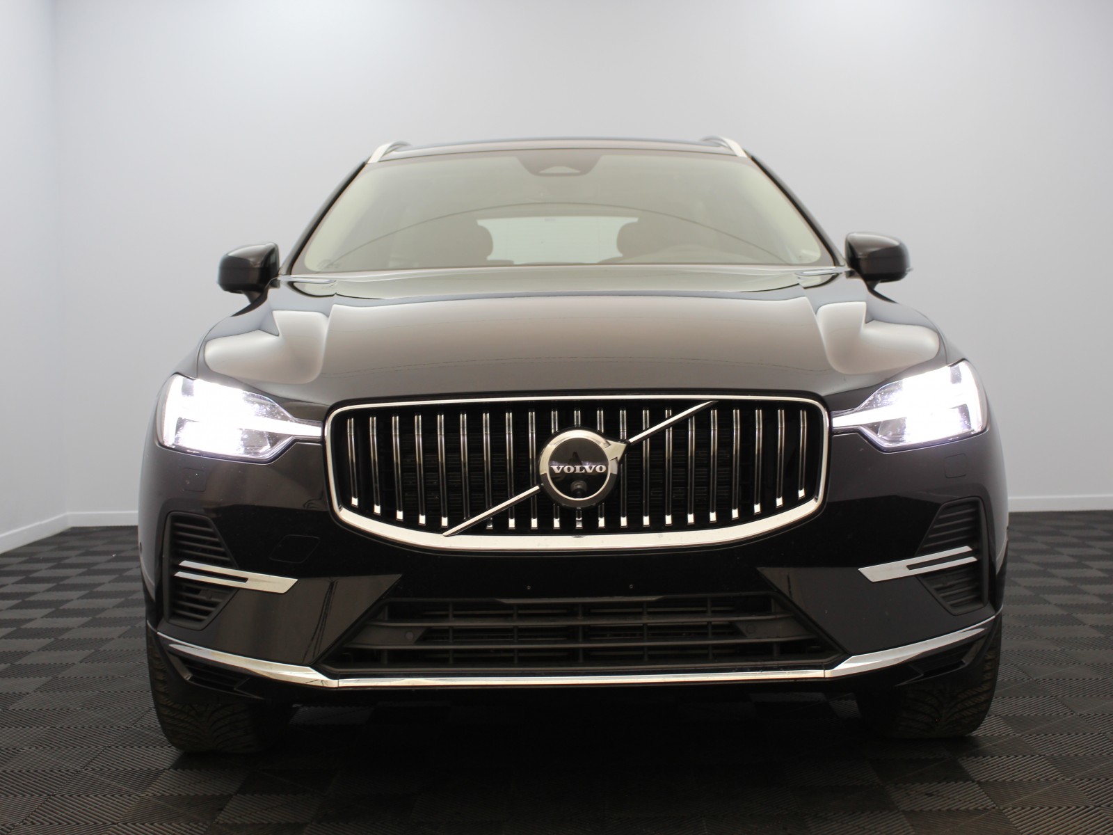 VOLVO - XC60 MY22 - #174927 - 4