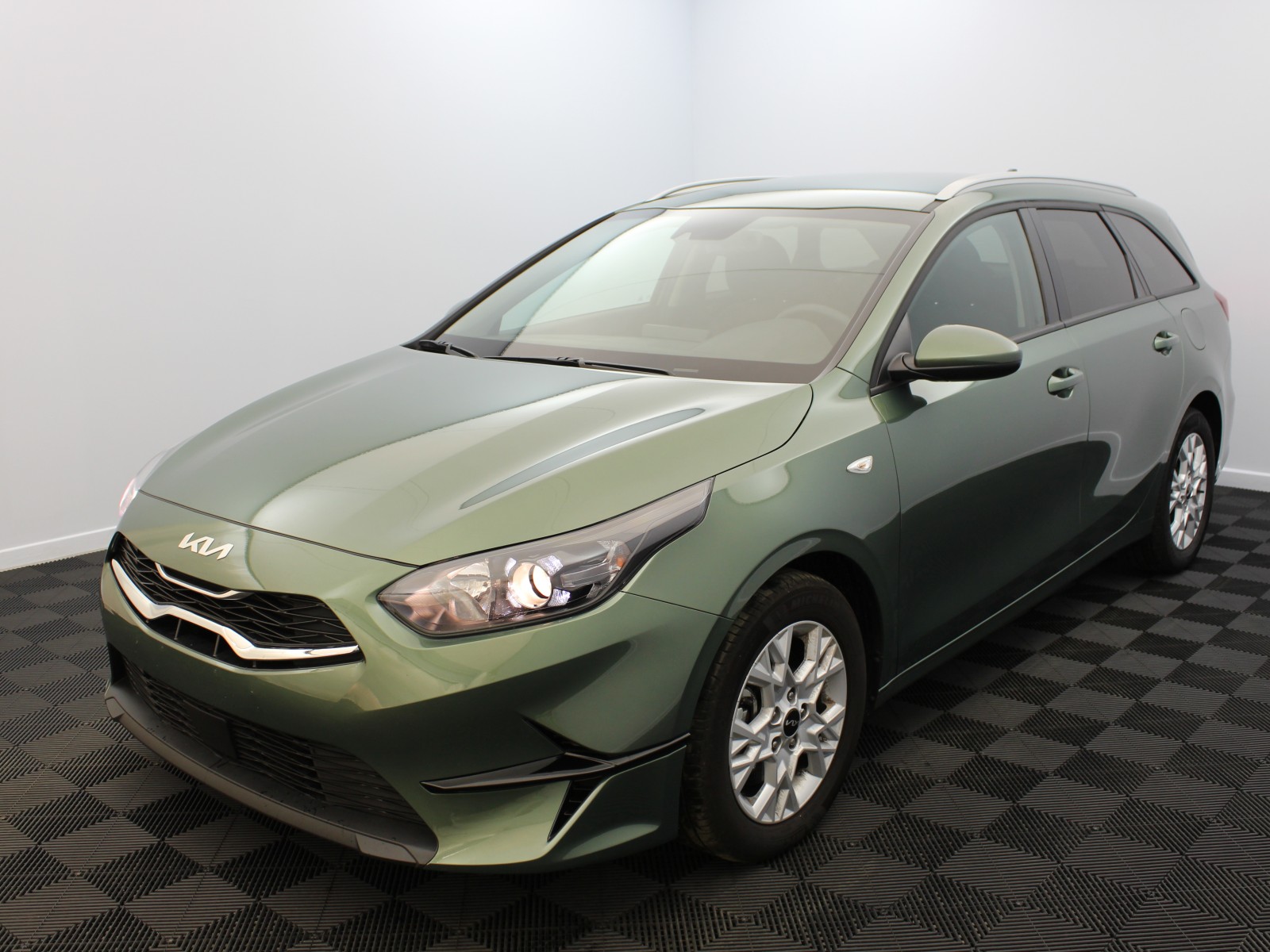KIA - CEED SW - #178739 - 0