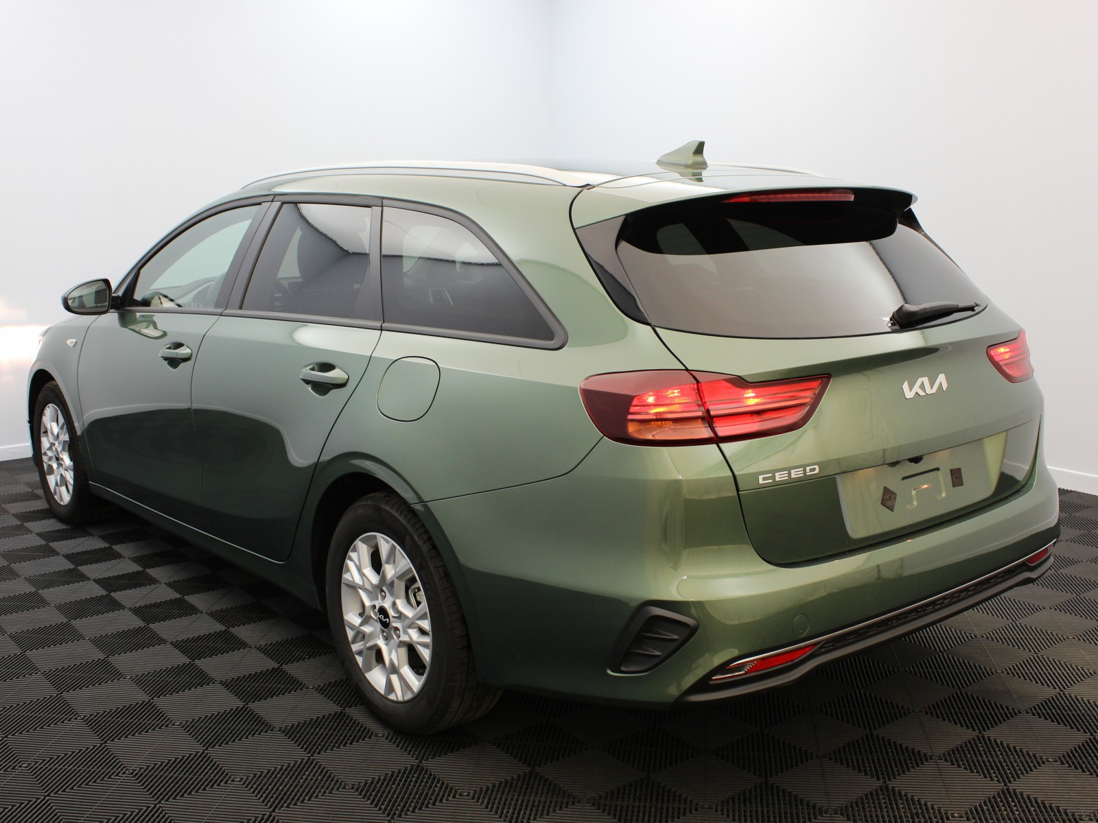 KIA - CEED SW - #178739 - 2