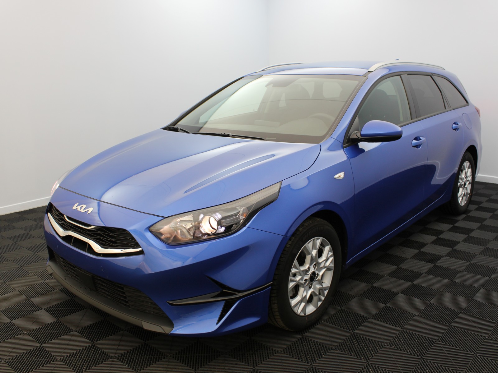 KIA - CEED SW - #179260 - 0